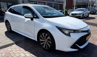 Toyota Corolla Touring Sports