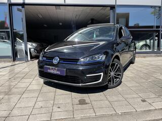 Volkswagen Golf VII