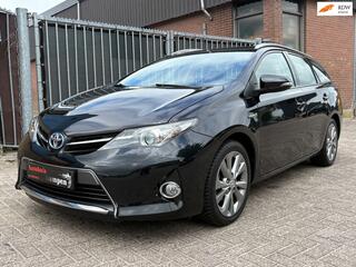 Toyota Auris Touring Sports