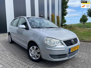 Volkswagen Polo (2002 - 2009)