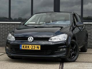 Volkswagen Golf VII