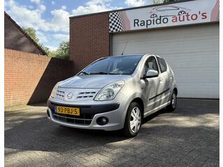 Nissan Pixo