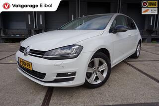 Volkswagen Golf VII