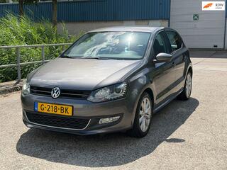 Volkswagen Polo (2009 - 2017)