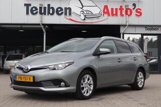 Toyota Auris Touring Sports