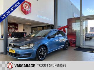 Volkswagen Golf VII