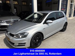 Volkswagen Golf VII