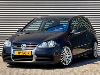 Volkswagen Golf V