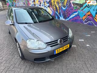 Volkswagen Golf V