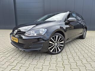 Volkswagen Golf VII