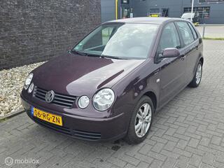 Volkswagen Polo (2002 - 2009)