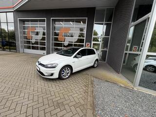Volkswagen Golf VII
