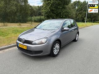 Volkswagen Golf VII