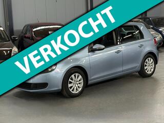 Volkswagen Golf VI