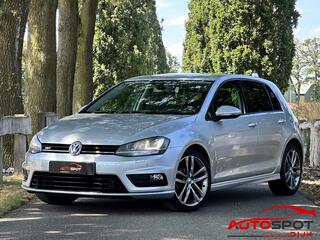 Volkswagen Golf VII