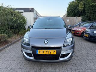 Renault Scenic (2009 - 2016)