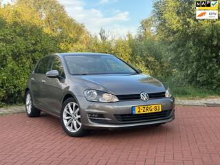 Volkswagen Golf VII