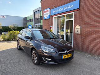 Opel Astra Sports Tourer (2010 - 2016)