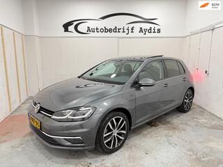 Volkswagen Golf VII