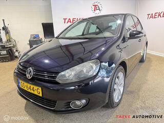 Volkswagen Golf VI
