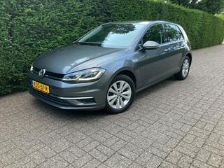 Volkswagen Golf VII