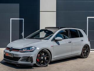 Volkswagen Golf VII