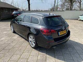 Opel Astra Sports Tourer (2010 - 2016)
