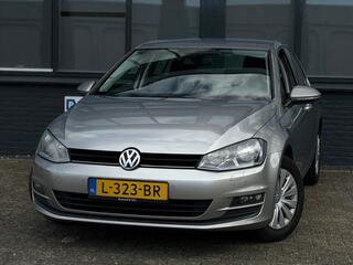 Volkswagen Golf VII