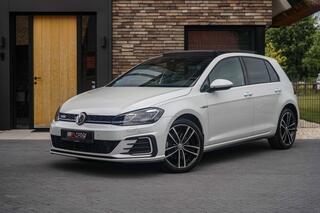 Volkswagen Golf VII