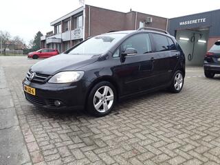 Volkswagen Golf VI