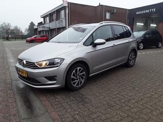 Volkswagen Golf VII