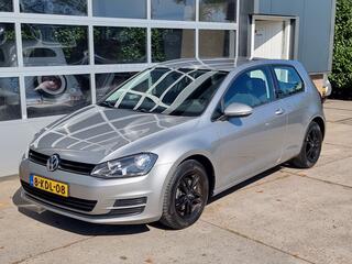 Volkswagen Golf VII