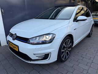 Volkswagen Golf VII