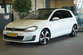 Volkswagen Golf VII