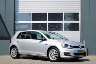 Volkswagen Golf VII