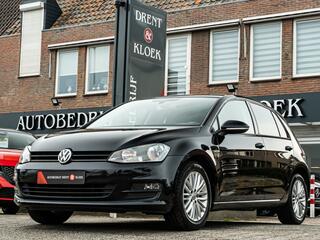 Volkswagen Golf VII