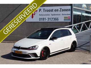 Volkswagen Golf VII