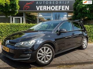 Volkswagen Golf VII