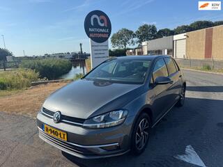 Volkswagen Golf VII