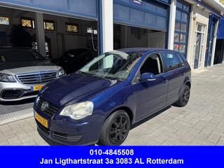 Volkswagen Polo (2002 - 2009)