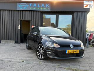 Volkswagen Golf VII