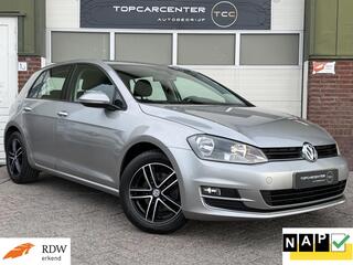 Volkswagen Golf VII
