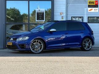 Volkswagen Golf VII