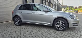 Volkswagen Golf VII