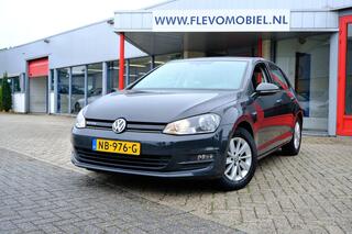 Volkswagen Golf VII