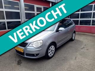 Volkswagen Polo (2002 - 2009)