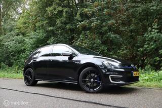 Volkswagen Golf VII