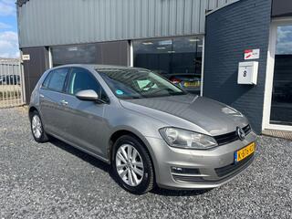 Volkswagen Golf VII