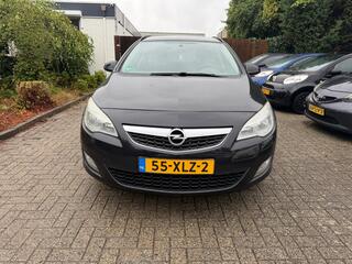 Opel Astra Sports Tourer (2010 - 2016)