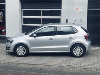 Volkswagen Polo (2009 - 2017)